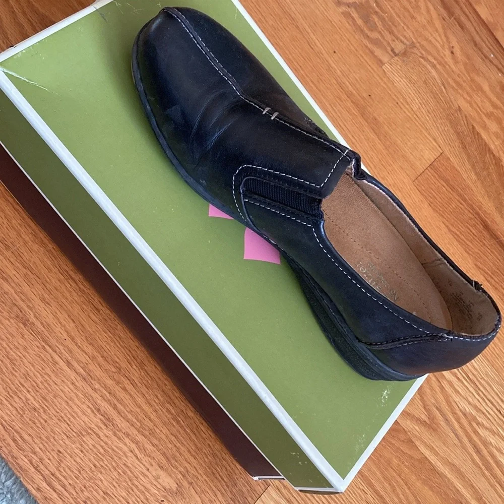 Naturalizer Malvina Black Leather Shoes - Picture 5 of 12